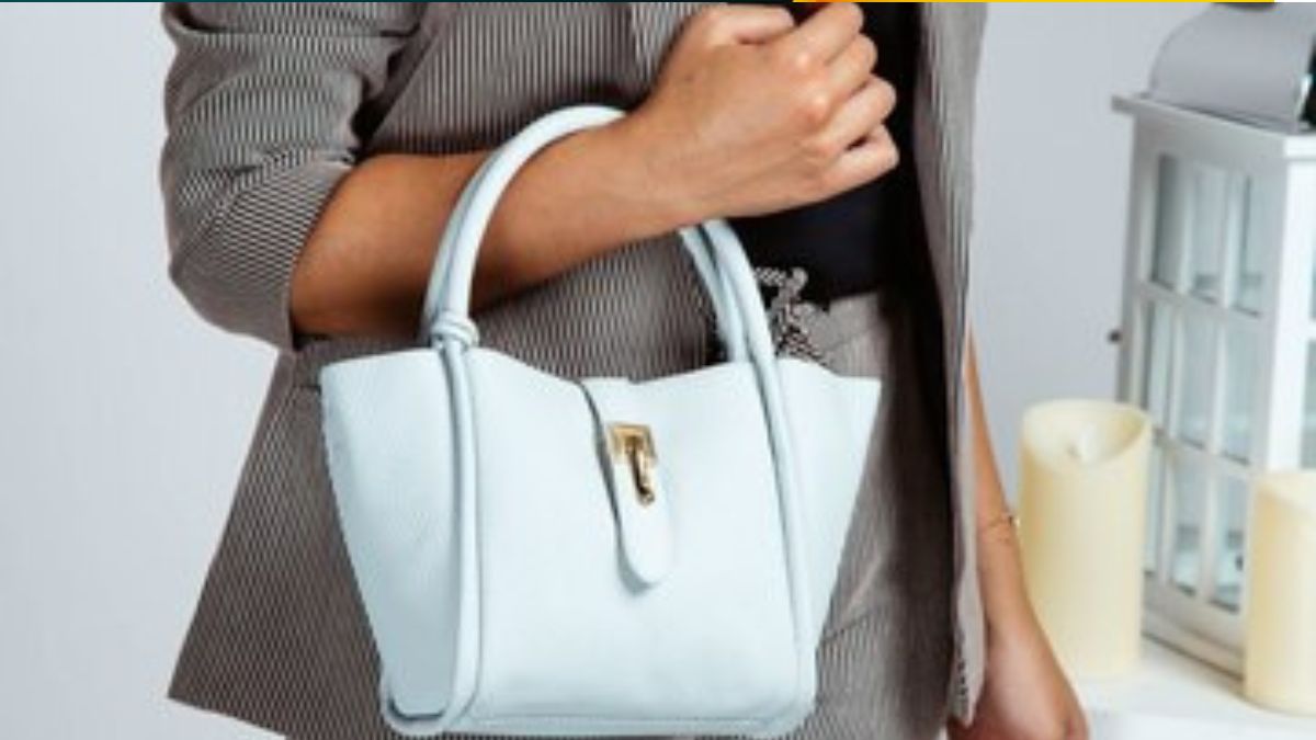 white wrangler purse